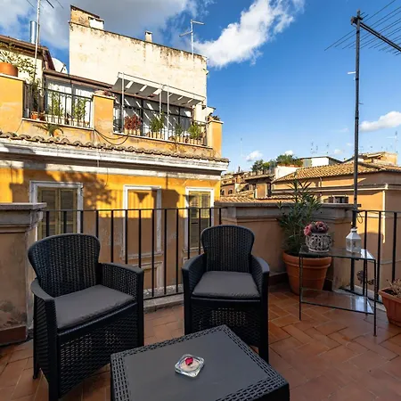Tiberina Rooftop Trastevere Apartment *